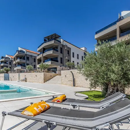 Διαμέρισμα Beautiful In *