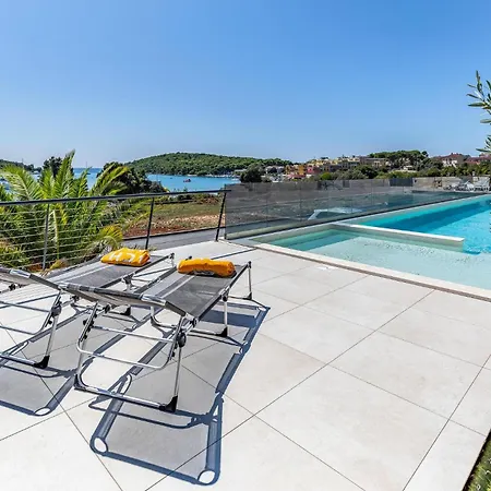 Διαμέρισμα Beautiful In *